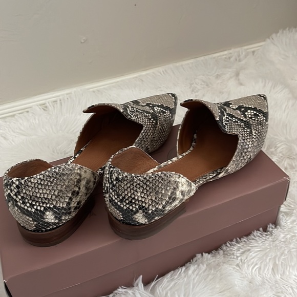 FRANCO SARTO snake print, cutout flats! Size 8.5 - Picture 4 of 5